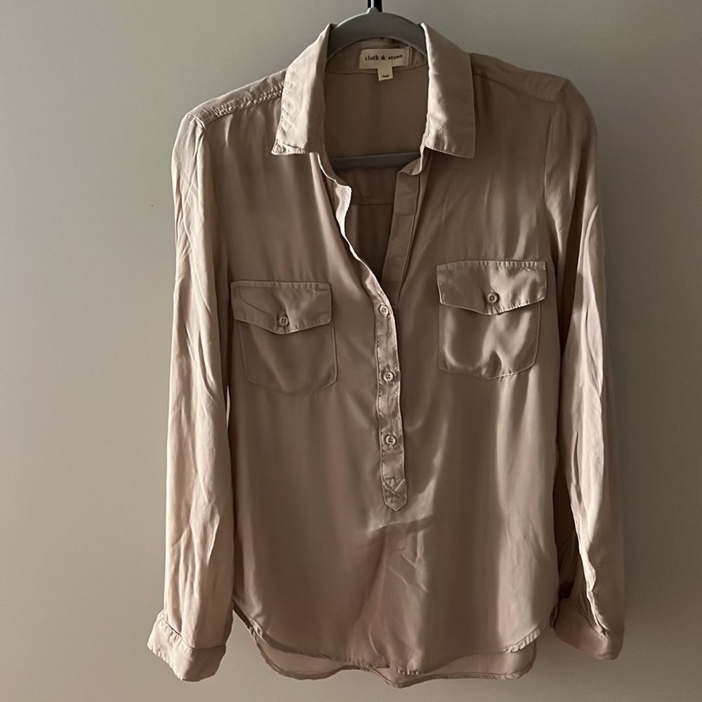 Anthropologie Cloth and Stone Tunic Blouse XS Blush Beige  GUC Roll Up Sleeves